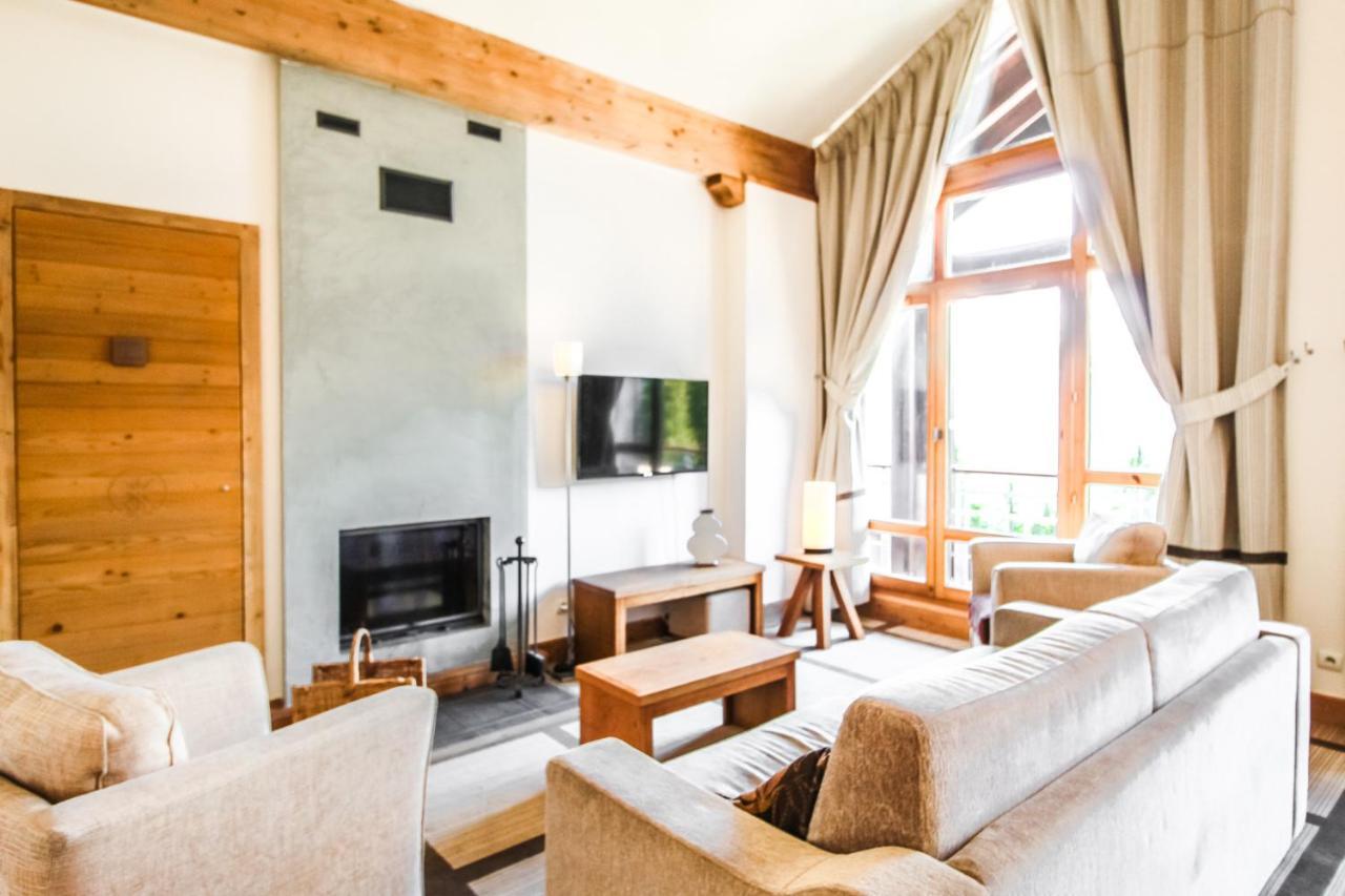 Private Penthouse 2-Bed Apartment, Ski In And Out In 5* Flaine Residence Exteriér fotografie