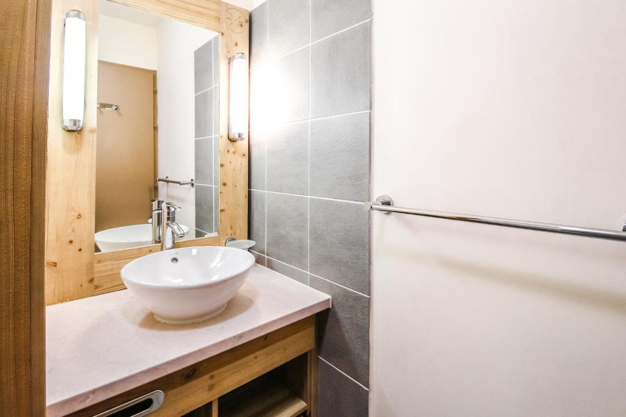 Private Penthouse 2-Bed Apartment, Ski In And Out In 5* Flaine Residence Exteriér fotografie